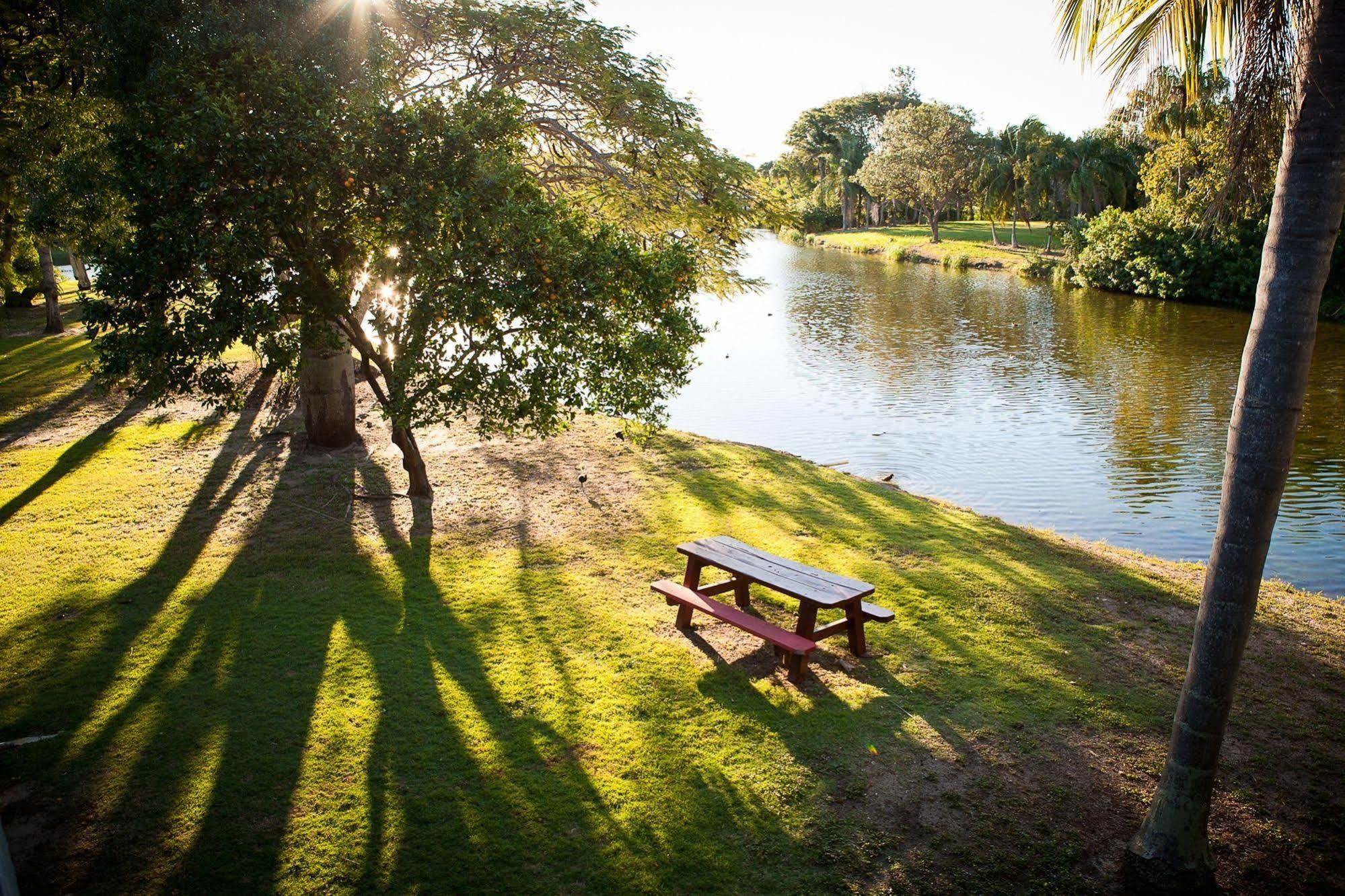 Kondari Hotel Hervey Bay Ngoại thất bức ảnh