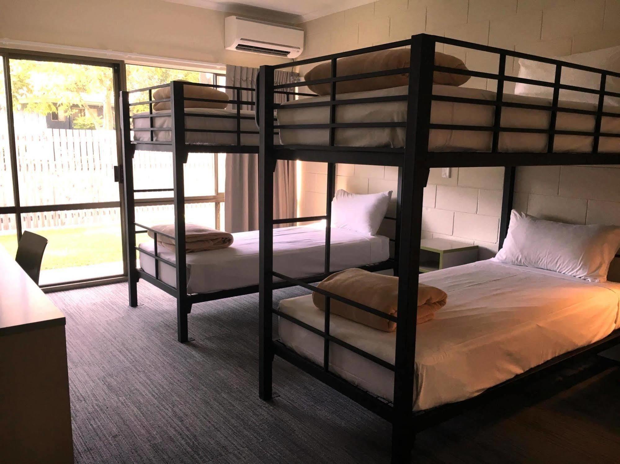 Kondari Hotel Hervey Bay Ngoại thất bức ảnh